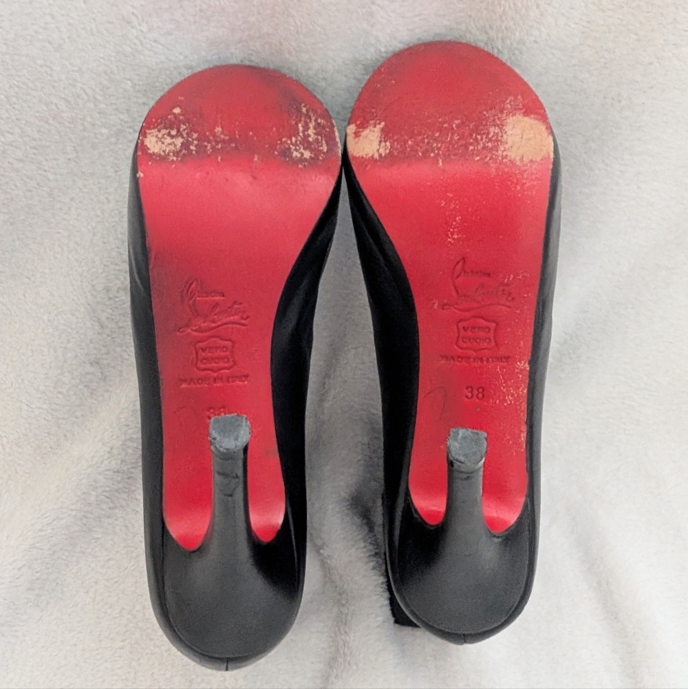 Christian Louboutin Vintage Soft Black Heeled Ankle Boots with Gold Buttons - Picture 7 of 9